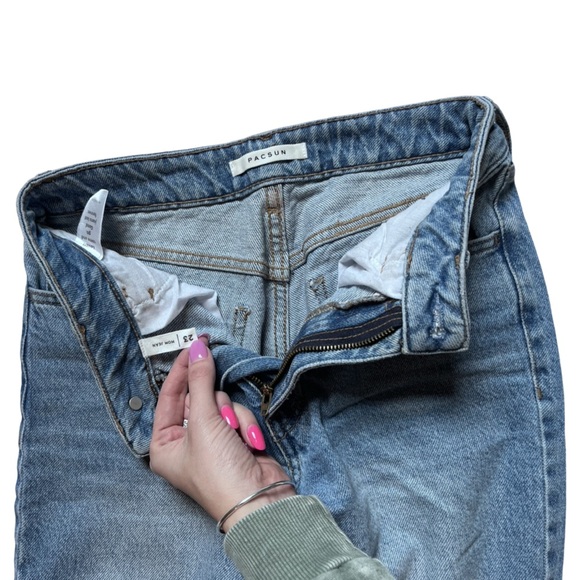 PacSun Mom Jeans - Picture 7 of 7